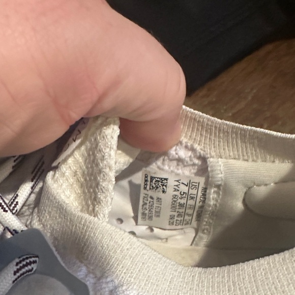 Adidas Stella McCartney Cream and White Sneakers - Picture 6 of 7